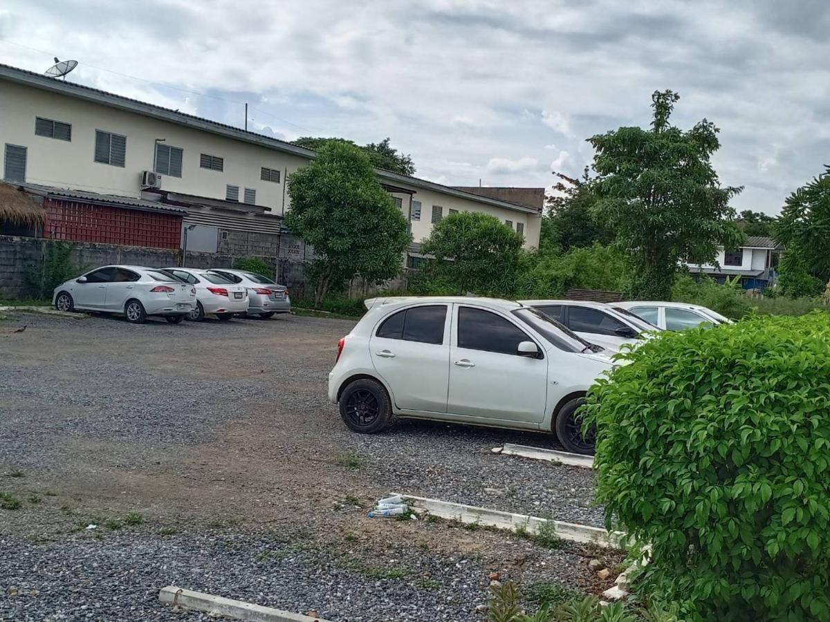 โสดาอพาร์ทเม้นท์​ Apartment Ban Lam Phak Kut Exterior photo